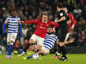 Eriksen, Van de Beek, McTominay Cedera, MU Panik Nggak?