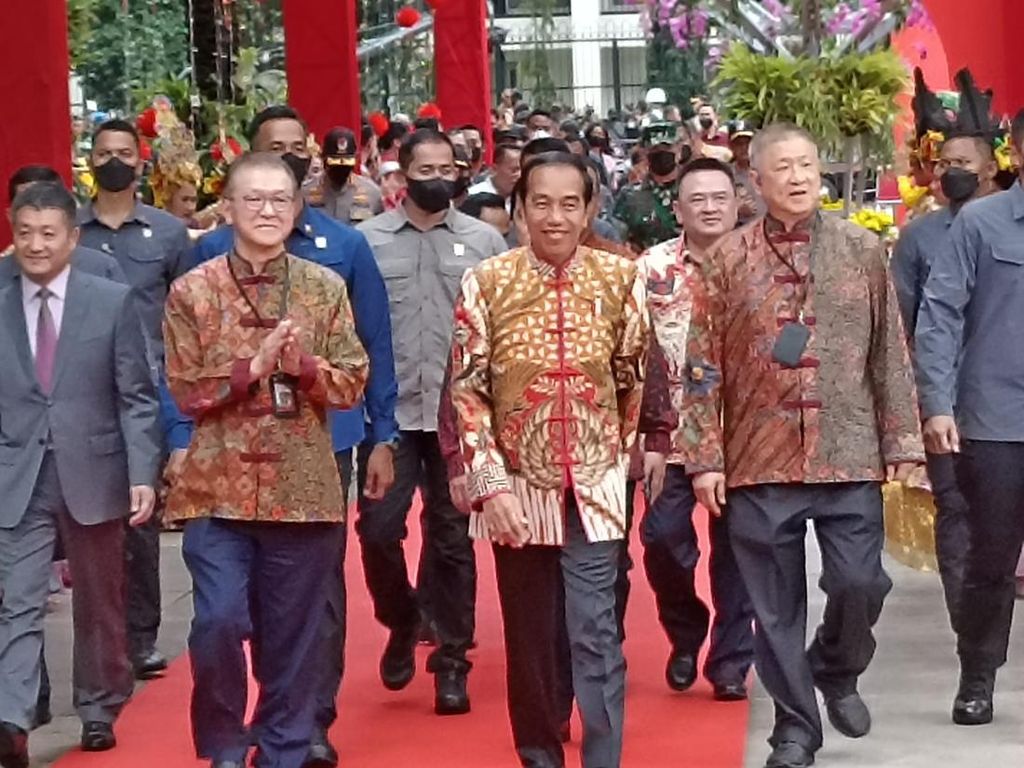 Momen Jokowi Hadiri Perayaan Imlek Nasional 2023