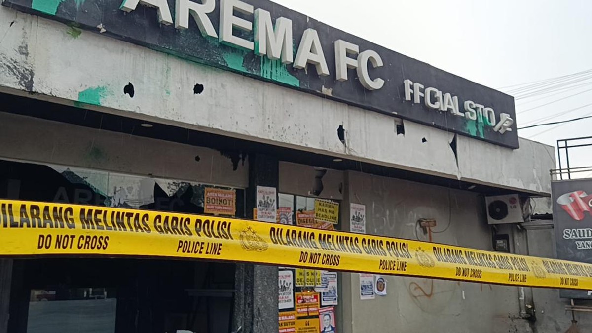 Kantor Arema FC dirusak oknum suporter. Foto: M Bagus Ibrahim