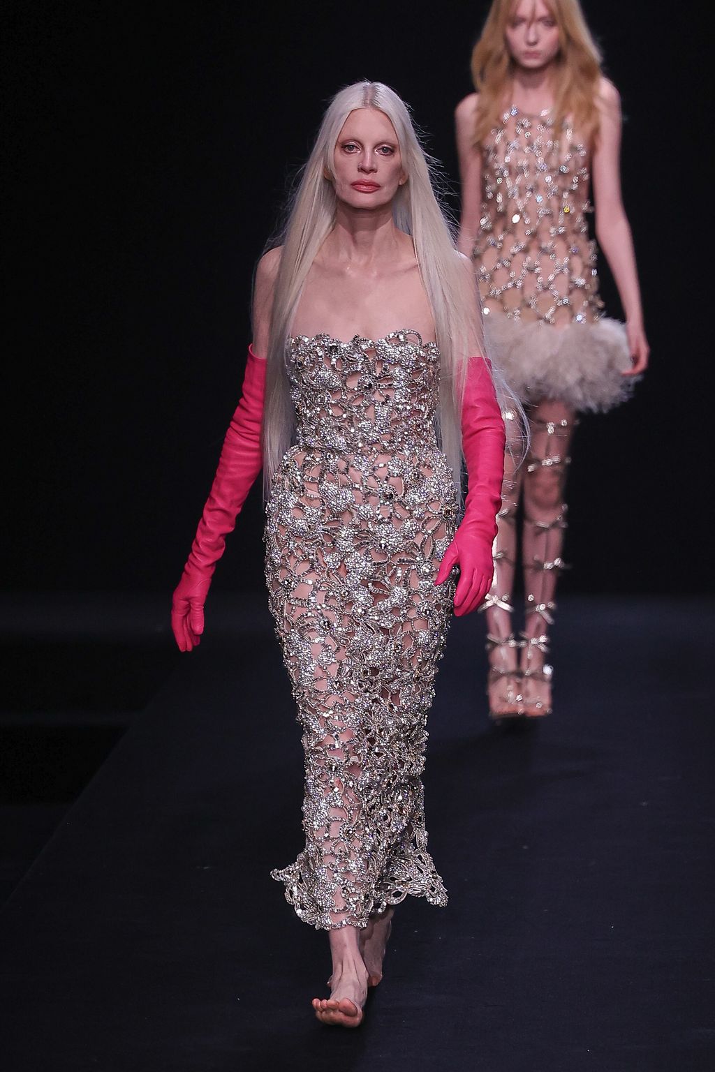 PARIS, FRANCE - JANUARY 25: (EDITORIAL USE ONLY - For Non-Editorial use please seek approval from Fashion House) A model walks the runway during the Valentino Haute Couture Spring Summer 2023 show as part of Paris Fashion Week on January 25, 2023 in Paris, France. (Photo by Marc Piasecki/WireImage)
