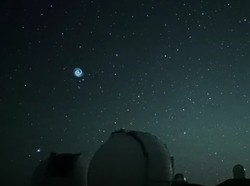 Benda Spiral Misterius di Langit Hawaii Diduga Terkait SpaceX