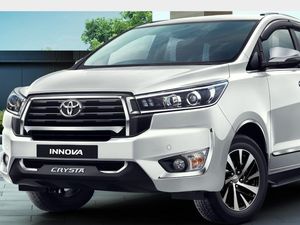 Kembaran Innova Reborn Diesel Setop Produksi Tahun 2027, Ini Sebabnya