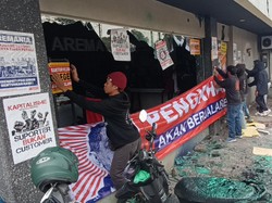 Fakta-fakta Demo Ricuh Berujung Kantor Arema FC Dirusak