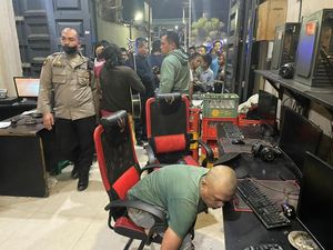 Sempat Kejang-Kejang, Pria di Medan Tewas di Warnet Sempat Kejang-Kejang, Pria di Medan Tewas di Warnet