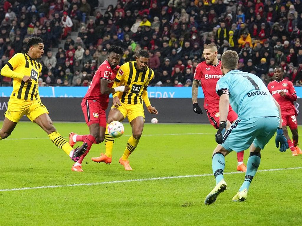 Leverkusen Vs Dortmund: Die Borussen Menang 2-0
