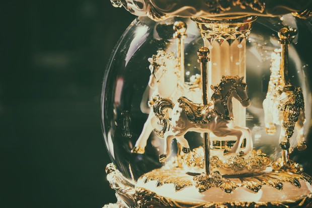 Foto Kotak Musik / Foto : Unsplash / Yang Shuo