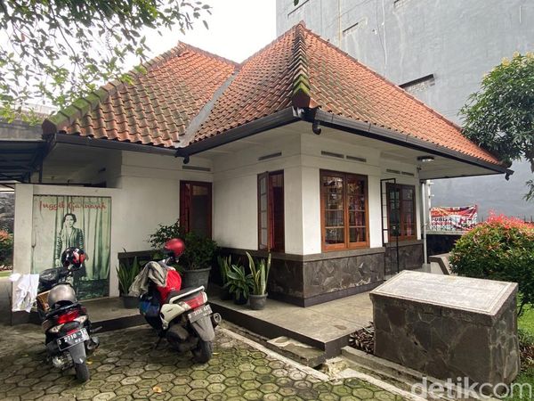 Rumah Bersejarah Inggit Garnasih Saksi Bisu Kemerdekaan RI