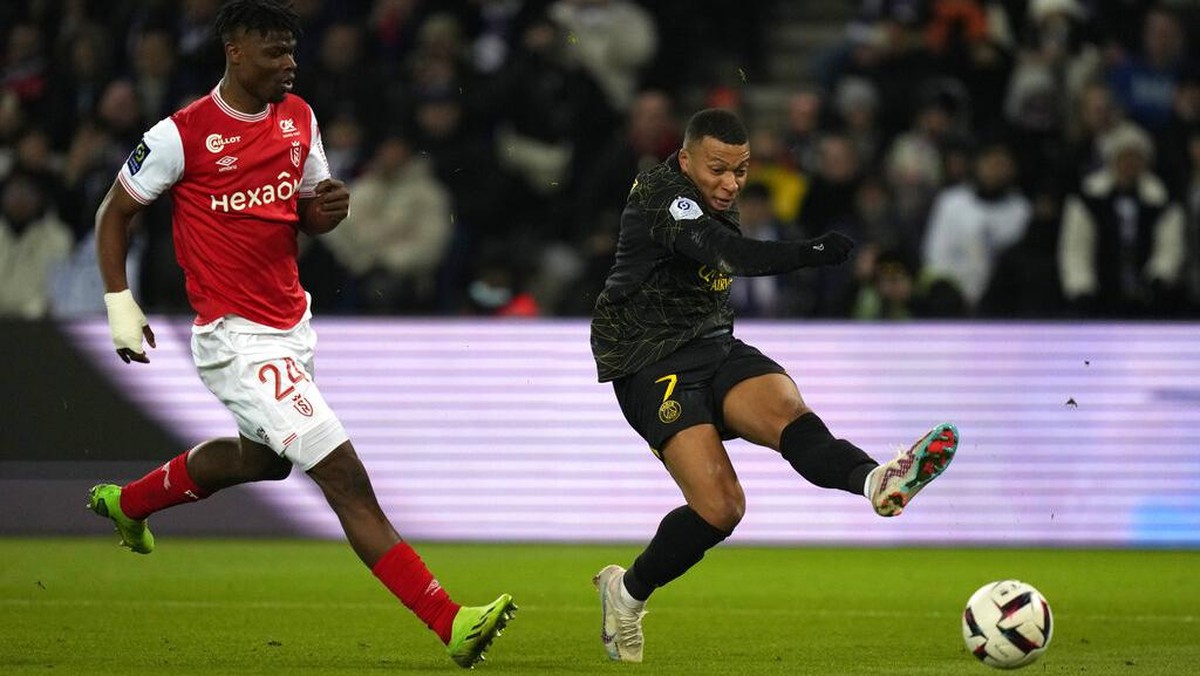 PSG vs Reims berakhir imbang 1-1 (Foto: AP/Thibault Camus)