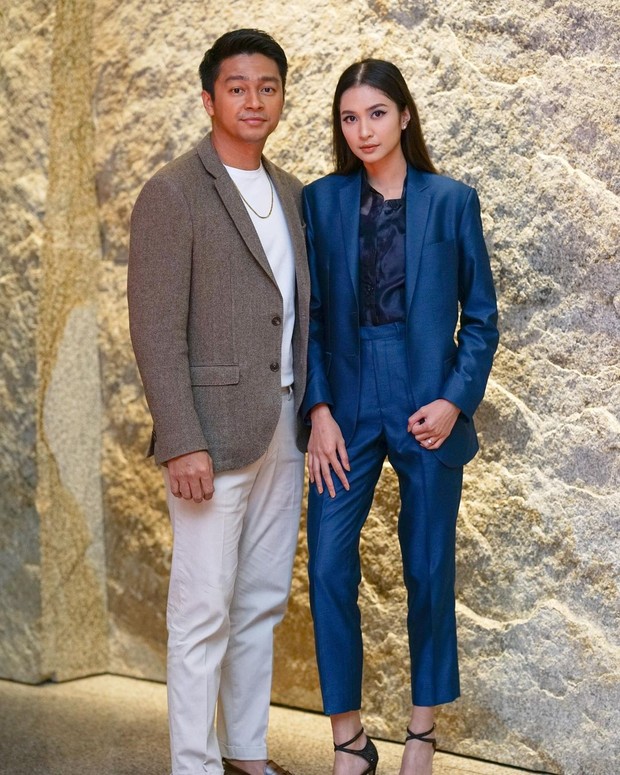 Gaya Mikha Tambayong dan Deva Mahendra. Foto: Instagram.com/miktambayong