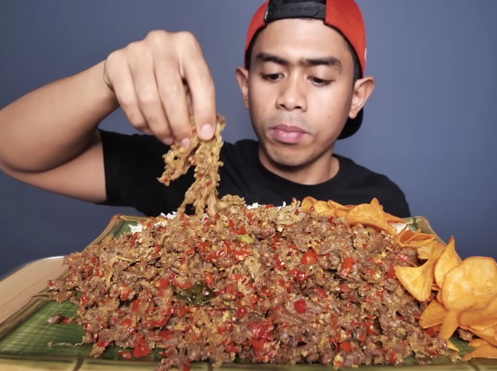 Gokil! Tanboy Kun Masak dan Mukbang 1 Kg Wagyu A5 seharga Rp 4 Juta Gokil! Tanboy Kun Masak dan Mukbang 1 Kg Wagyu A5 seharga Rp 4 Juta