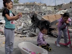 Israel Balas Dendam Aksi Penembakan, Rumah Warga Palestina Dibabat