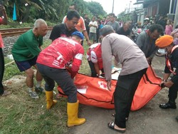 Pasutri di Malang Tewas Tertabrak KA Usai Pulang Belanja ke Pasar