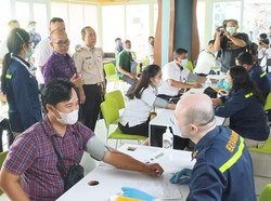 Sambut Turis China, Bandara Bali Geber Vaksin Booster Kedua