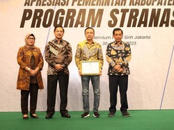 Layanan Uji Kendaraan Bermotor Pemkab Blitar Raih Penghargaan Kemenhub