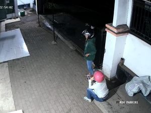 Pasutri Siri Probolinggo Bobol Ekspedisi, Puluhan Paket-Uang Jutaan Amblas