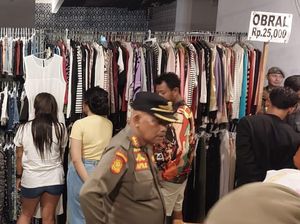 Prostitusi Berkedok Toko Baju Obral Dibongkar, 16 Orang Diamankan Prostitusi Berkedok Toko Baju Obral Dibongkar, 16 Orang Diamankan