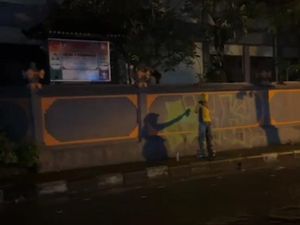 Viral Bule Ribut di Bali Usai Ketahuan Corat-coret Tembok SD