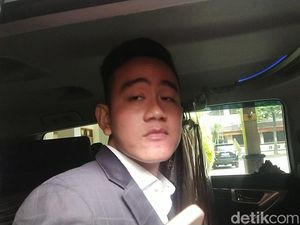 Gibran Minta Maaf Pemain Persis Kejar-Pukuli Pelempar Bus: Silakan Diperiksa Gibran Minta Maaf Pemain Persis Kejar-Pukuli Pelempar Bus: Silakan Diperiksa