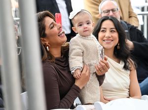 5 Fakta Ibu Pengganti, Banyak Dilakukan Selebriti Hollywood Demi Punya Anak 5 Fakta Ibu Pengganti, Banyak Dilakukan Selebriti Hollywood Demi Punya Anak