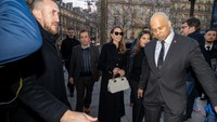 Angelina Jolie Disebut Kencan Bareng Pebisnis Tajir, Lebih Muda 3 Tahun