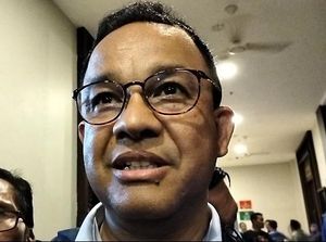 Jawaban Anies soal Isu Utang Rp 50 M: Bukan Uang Pak Sandi Jawaban Anies soal Isu Utang Rp 50 M: Bukan Uang Pak Sandi