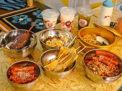 Bisnis Angkringan Korea Bisa Raup Cuan Gede, Begini Cara Mulainya!