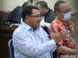 Dekan Fakultas MIPA Pakai APBN untuk THR Karomani dan Warek Unila