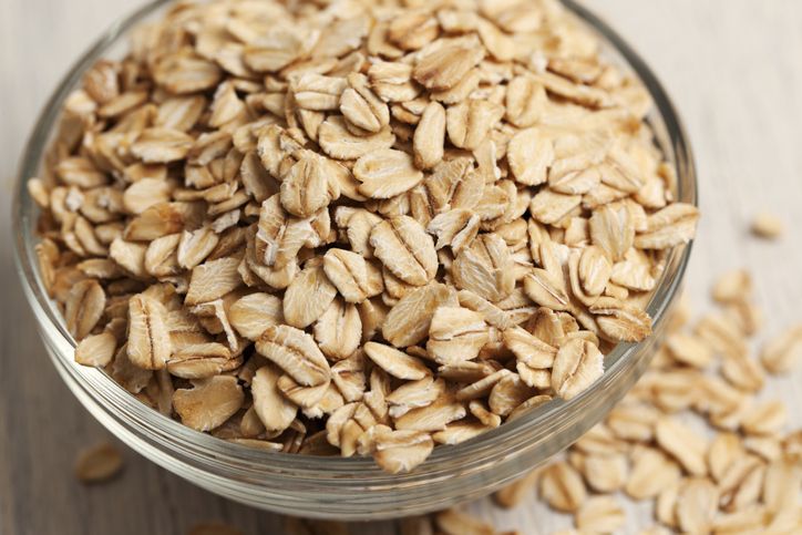 Sarapan Oatmeal Bisa Kendalikan Kolesterol? Ini 5 Faktanya