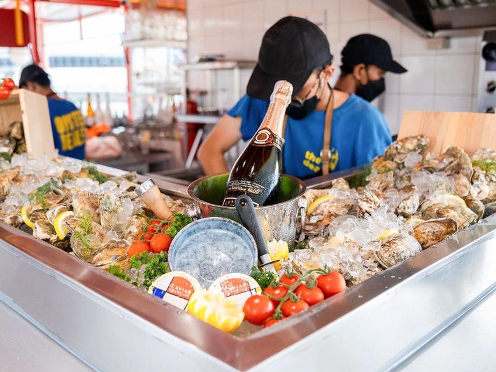 Ada Seafood Segar hingga Dessert Kekinian di Food Space Baru Jakarta Utara