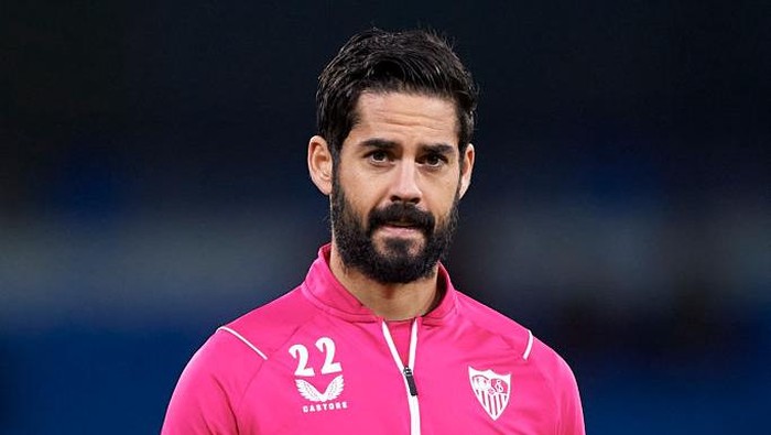 Isco MANCHESTER, ENGLAND - NOVEMBER 02: Francisco Roman Alarcon Suarez