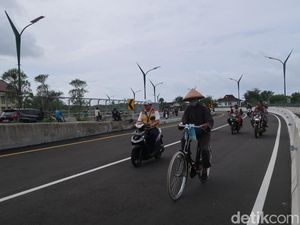 Hore! Jembatan II Kretek Parangtritis-Samas Bantul Sudah Dibuka Hore! Jembatan II Kretek Parangtritis-Samas Bantul Sudah Dibuka