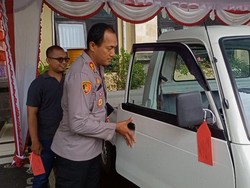 Gandakan Kunci, Dua Karyawan Bawa Kabur Mobil Bos ke Jatim