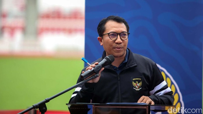 Komite Pemilihan PSSI mengumumkan Daftar Calon Sementara (DCS) menyisakan 75 orang. Beberapa nama tidak lolos, salah satunya Bambang Pamungkas.