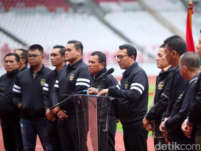 Komite Pemilihan PSSI mengumumkan Daftar Calon Sementara (DCS) menyisakan 75 orang. Beberapa nama tidak lolos, salah satunya Bambang Pamungkas.