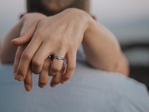 Komitmen Adalah Janji untuk Melakukan Sesuatu, Ini Contohnya!