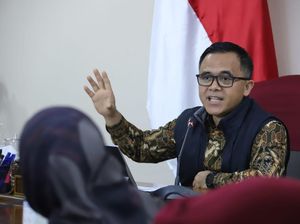 MenPAN-RB: Jokowi Minta Sistem Basis Elektronik Dikebut demi Tekan Korupsi MenPAN-RB: Jokowi Minta Sistem Basis Elektronik Dikebut demi Tekan Korupsi