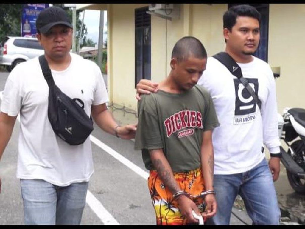 Remaja di Madina Dilarikan-Diperkosa Mantan Kekasih Remaja di Madina Dilarikan-Diperkosa Mantan Kekasih