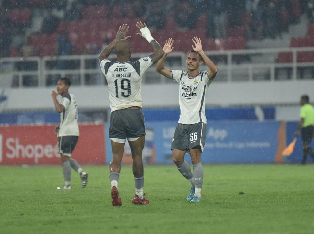 Dihajar Persib 1-3, PSIS Semarang Puji Penampilan Lawan
