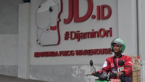 Aktivitas Terkini di Gudang JD.ID Jelang Tutup Total