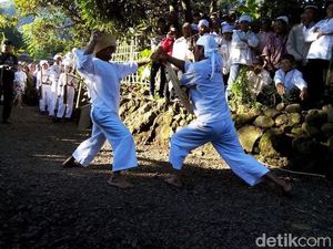 Pudarnya Bahasa Ancam Runtuhkan Identitas Budaya Sunda Pudarnya Bahasa Ancam Runtuhkan Identitas Budaya Sunda