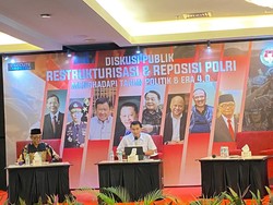 Polri Pamerkan Aplikasi Perpanjang SIM-Bikin SKCK: Kantor Polisi di Genggaman