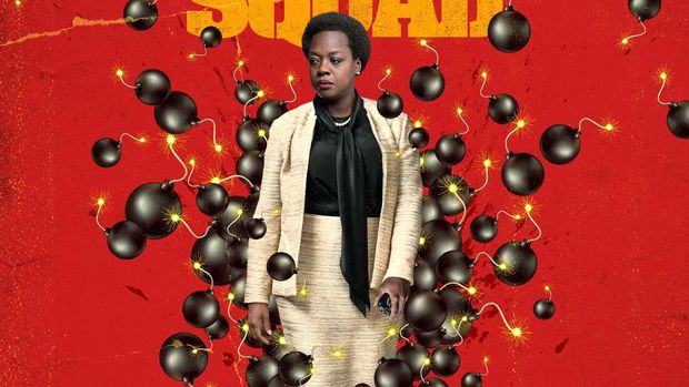 Viola Davis memerankan Amanda Waller.