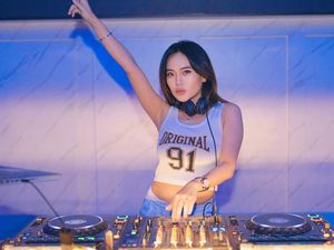 Tak Puas Jadi Selebgram, Anne Ardina Fokus Nge-DJ karena Tergiur Bayaran Tak Puas Jadi Selebgram, Anne Ardina Fokus Nge-DJ karena Tergiur Bayaran