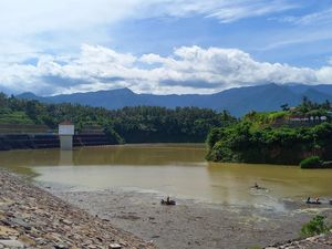 Jelang Diresmikan Jokowi, Bendungan Tamblang Terisi Air 65 Persen