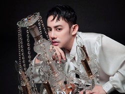 Terjun ke Dunia Musik, Dion Mulya Merasa Aneh Dengar Suara Sendiri