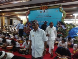 Membumikan Bahasa Bali di Pulau Dewata
