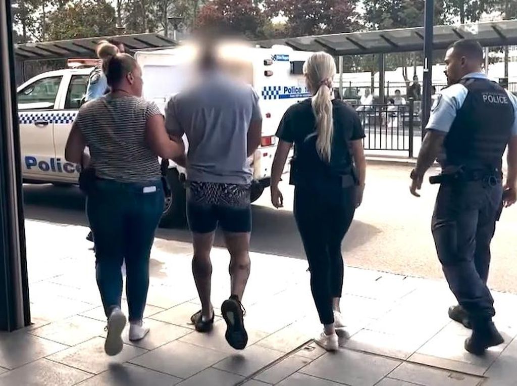 Hanya dalam 4 Hari, Kepolisian Sydney Tangkap 648 Pelaku Kekerasan Rumah Tangga Hanya dalam 4 Hari, Kepolisian Sydney Tangkap 648 Pelaku Kekerasan Rumah Tangga