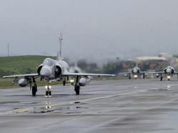 34 Pesawat China Menyusup, Taiwan Kirim Jet Tempur-Aktifkan Sistem Rudal