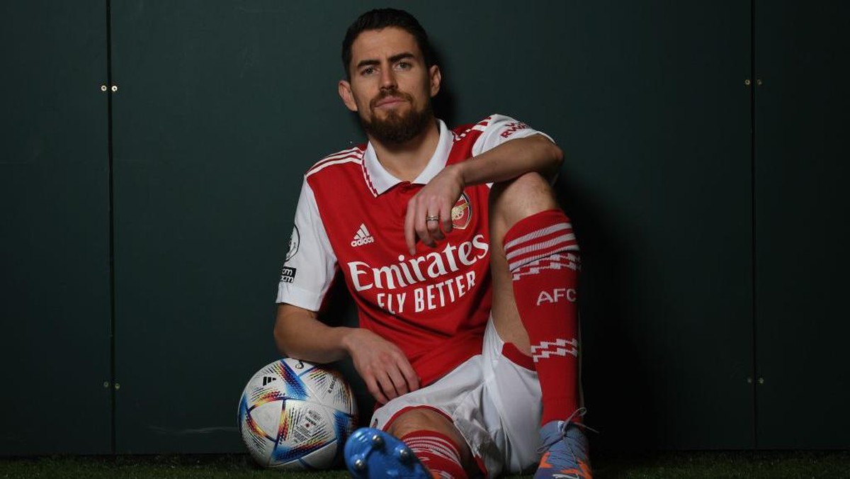 Jorginho gabung Arsenal (Foto: Arsenal FC via Getty Images/Stuart MacFarlane)