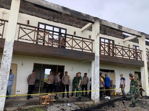 Manajer Desak Pembakaran Hotel di Lombok Timur Diusut Tuntas Manajer Desak Pembakaran Hotel di Lombok Timur Diusut Tuntas